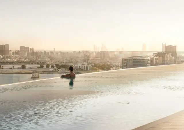 Jumeirah Residences at Al Maryah Island infinity pool in Abu Dhabi