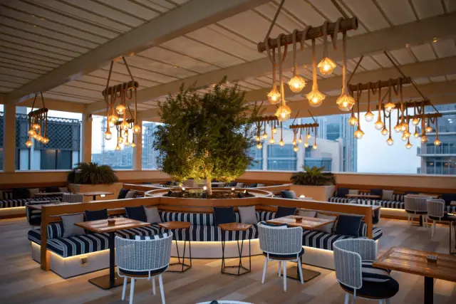 Fine dining lounge at The Views by Ardee, Al Marjan Island