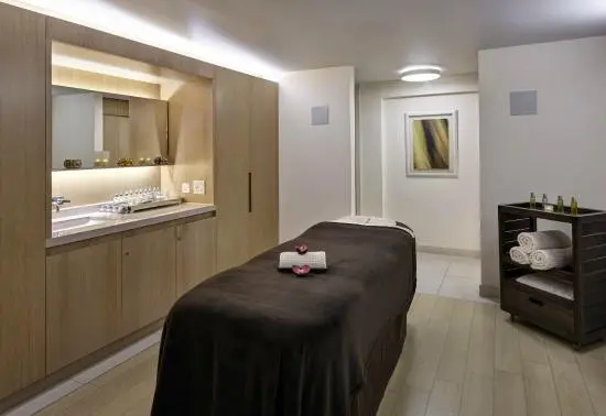 W Residences by Taraf at Al Maryah Island spa in Abu Dhabi